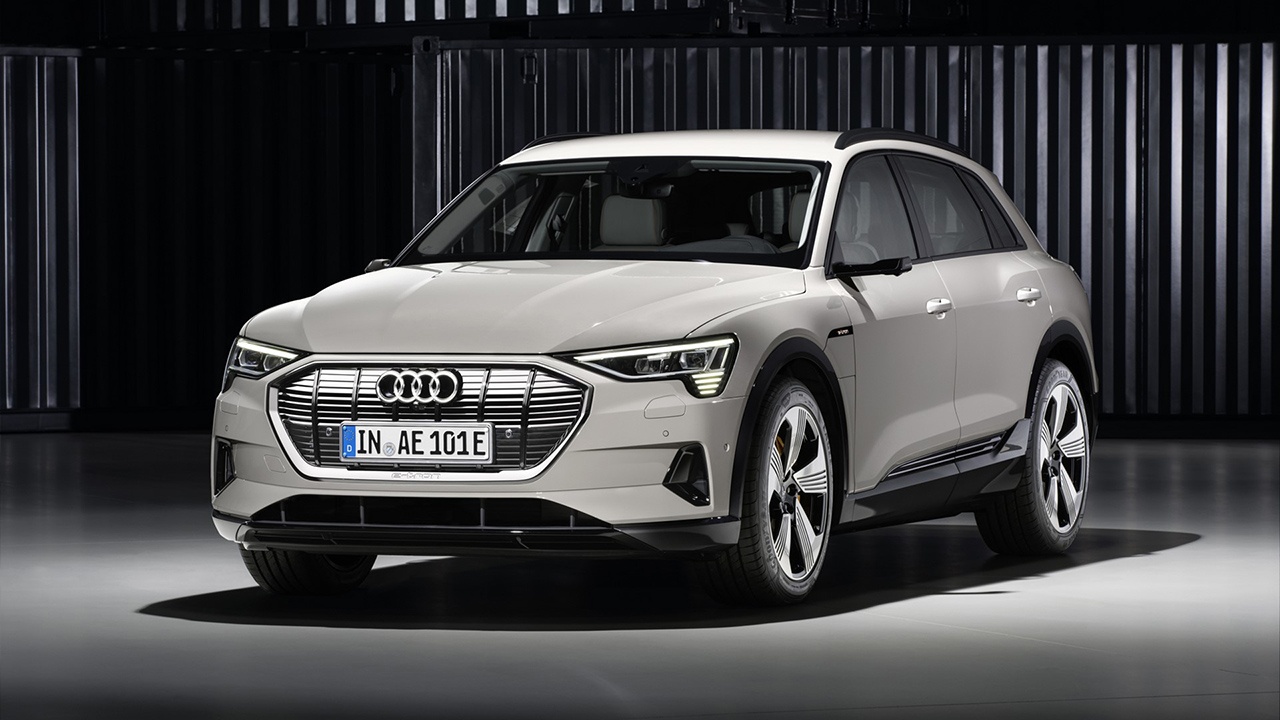 The Ev Revolution Is Here Are Hottest Electric Cars Of 2019 Audi Etron Electric Car 2019